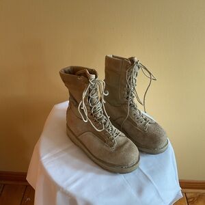 Vibram Beige Suede Canadian Army Desert Combat Boots Size 7